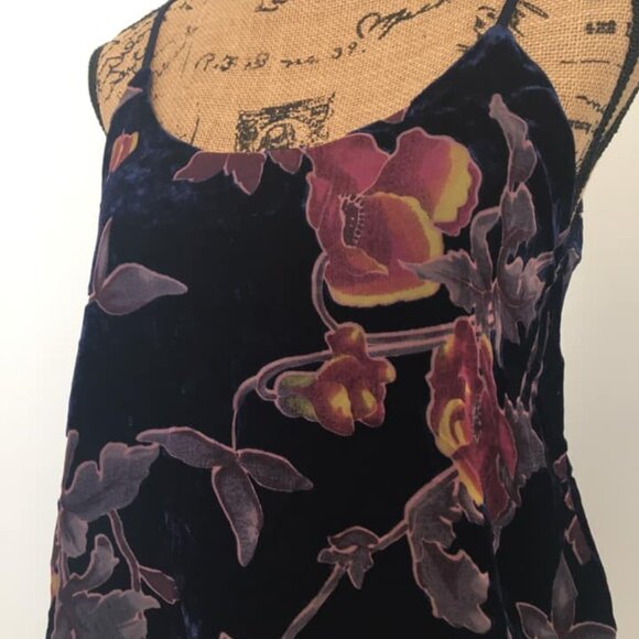 Navy Blue Floral Velvet Velour Cami Tank Top - Picture 2 of 4